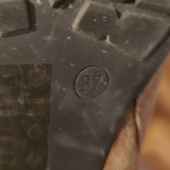 Aldo Leather Suede Platform Knee Boots Sandy Tan Color Fall Winter Tread Great 6 - Picture 10 of 10